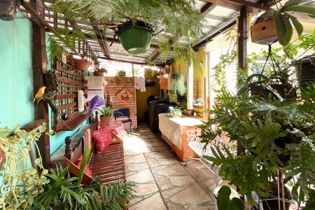 Área de Serviço de casa à venda com 4 quartos, 360m² em Maria Virgínia, Belo Horizonte