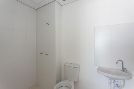 Apartamento para alugar com 42m², 2 quartos e sem vaga Apartamento para alugar com 42m², 2 quartos e sem vagaBanheiro