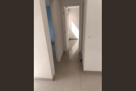 Corredor de apartamento para alugar com 2 quartos, 44m² em Jardim São Luis, Guarulhos