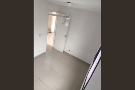 Quarto de apartamento para alugar com 2 quartos, 44m² em Jardim São Luis, Guarulhos