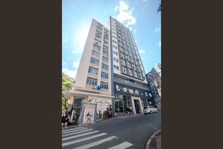 Studio para alugar com 29m², 1 quarto e sem vagaFachada