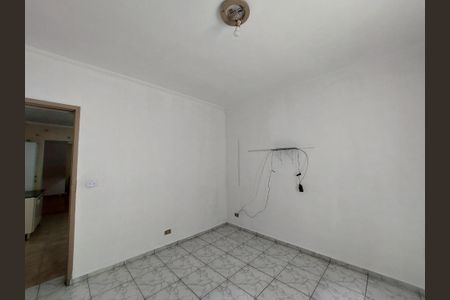 Casa à venda com 150m², 2 quartos e 2 vagas Casa à venda com 150m², 2 quartos e 2 vagasQuarto Casa 2