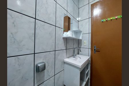 Casa à venda com 150m², 2 quartos e 2 vagas Casa à venda com 150m², 2 quartos e 2 vagasBanheiro Casa 2