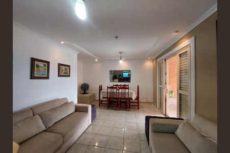 Casa à venda com 150m², 2 quartos e 2 vagas Casa à venda com 150m², 2 quartos e 2 vagasSala
