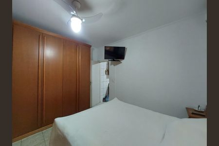 Casa à venda com 150m², 2 quartos e 2 vagas Casa à venda com 150m², 2 quartos e 2 vagasQuarto 2