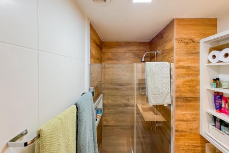 Apartamento à venda com 40m², 1 quarto e 1 vaga Apartamento à venda com 40m², 1 quarto e 1 vagaBanheiro da Suíte