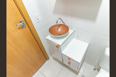 Apartamento para alugar com 37m², 2 quartos e sem vagaBanheiro