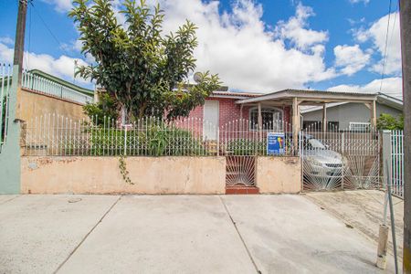 Casa à venda com 138m², 3 quartos e 1 vaga Casa à venda com 138m², 3 quartos e 1 vagaFachada