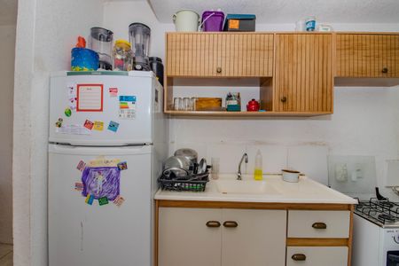 Apartamento para alugar com 45m², 2 quartos e 1 vaga Apartamento para alugar com 45m², 2 quartos e 1 vagaCozinha e Área de Serviço