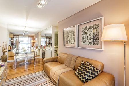 Sala de apartamento para alugar com 2 quartos, 64m² em Vila Olímpia, São Paulo