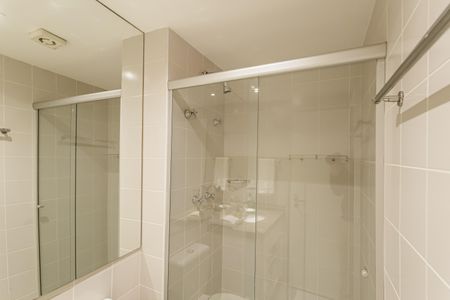 Apartamento para alugar com 64m², 2 quartos e 1 vaga Apartamento para alugar com 64m², 2 quartos e 1 vagaBanheiro Social
