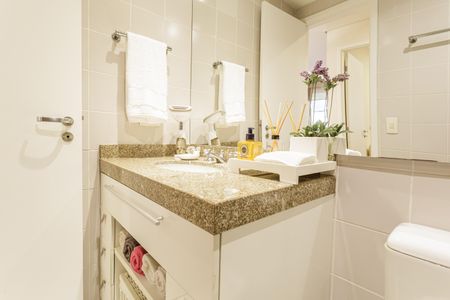 Apartamento para alugar com 64m², 2 quartos e 1 vaga Apartamento para alugar com 64m², 2 quartos e 1 vagaBanheiro Social