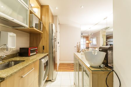 Apartamento para alugar com 64m², 2 quartos e 1 vaga Apartamento para alugar com 64m², 2 quartos e 1 vagaCozinha