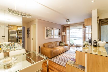 Sala de apartamento para alugar com 2 quartos, 64m² em Vila Olímpia, São Paulo