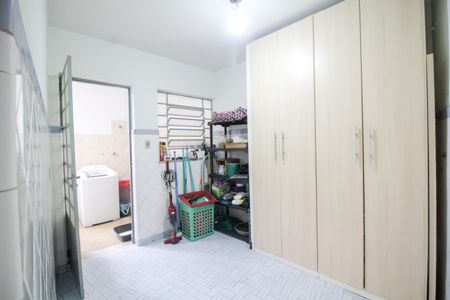 Casa à venda com 120m², 3 quartos e 2 vagas Casa à venda com 120m², 3 quartos e 2 vagasÁrea de Serviço