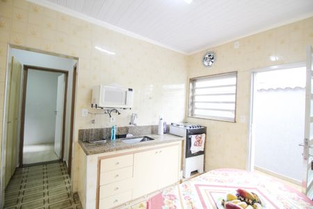 Casa à venda com 120m², 3 quartos e 2 vagas Casa à venda com 120m², 3 quartos e 2 vagasCozinha