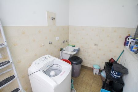 Casa à venda com 120m², 3 quartos e 2 vagas Casa à venda com 120m², 3 quartos e 2 vagasÁrea de Serviço