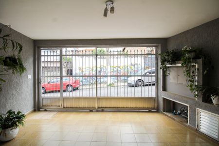 Casa à venda com 120m², 3 quartos e 2 vagas Casa à venda com 120m², 3 quartos e 2 vagasGaragem