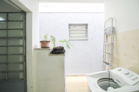 Casa à venda com 120m², 3 quartos e 2 vagas Casa à venda com 120m², 3 quartos e 2 vagasÁrea de Serviço