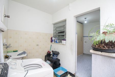 Casa à venda com 120m², 3 quartos e 2 vagas Casa à venda com 120m², 3 quartos e 2 vagasÁrea de Serviço