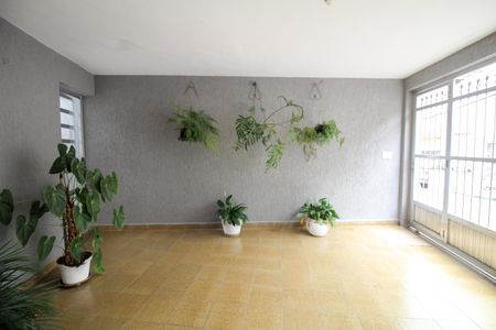 Casa à venda com 120m², 3 quartos e 2 vagas Casa à venda com 120m², 3 quartos e 2 vagasGaragem