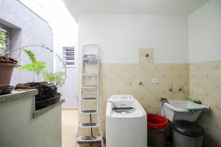 Casa à venda com 120m², 3 quartos e 2 vagas Casa à venda com 120m², 3 quartos e 2 vagasÁrea de Serviço