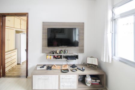 Casa à venda com 120m², 3 quartos e 2 vagas Casa à venda com 120m², 3 quartos e 2 vagasSala 1