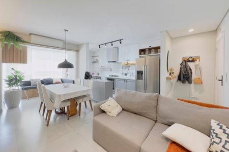 Apartamento para alugar com 2 quartos, 65m² em Vila Branca, Jacareí