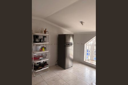 Cozinha de casa de condomínio para alugar com 3 quartos, 790m² em Cidade Paquelandia, Itaquaquecetuba