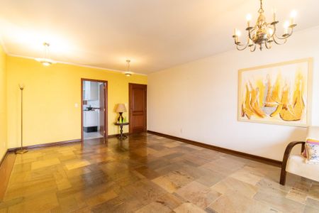 Apartamento à venda com 145m², 3 quartos e 2 vagasSala