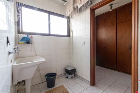 Apartamento à venda com 145m², 3 quartos e 2 vagasÁrea de Serviço