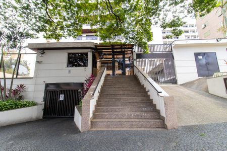 Apartamento à venda com 145m², 3 quartos e 2 vagasFachada