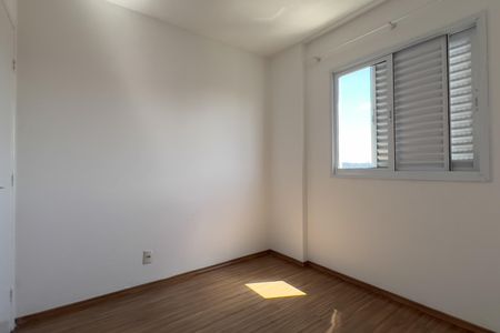 Apartamento para alugar com 52m², 2 quartos e 1 vagaQuarto