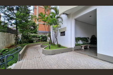 Apartamento para alugar com 75m², 3 quartos e 1 vaga Apartamento para alugar com 75m², 3 quartos e 1 vagaEntrada do Prédio