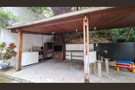 Apartamento para alugar com 75m², 3 quartos e 1 vaga Apartamento para alugar com 75m², 3 quartos e 1 vagaÁrea Comum - Churrasqueira