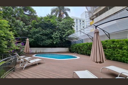 Apartamento para alugar com 75m², 3 quartos e 1 vaga Apartamento para alugar com 75m², 3 quartos e 1 vagaÁrea Comum - Piscina