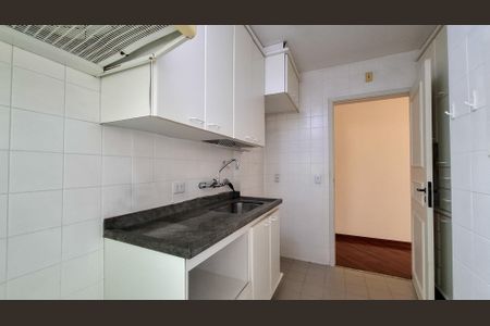 Apartamento para alugar com 75m², 3 quartos e 1 vaga Apartamento para alugar com 75m², 3 quartos e 1 vagaCozinha