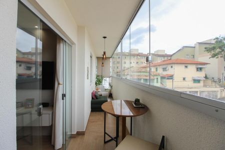 Apartamento à venda com 50m², 2 quartos e 1 vaga Apartamento à venda com 50m², 2 quartos e 1 vagaVaranda da Sala