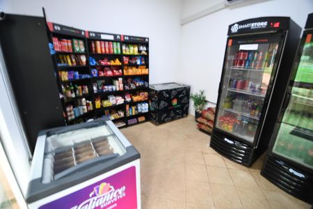 Casa de condomínio à venda com 122m², 3 quartos e 2 vagasMercearia