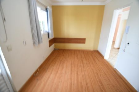 Casa de condomínio à venda com 122m², 3 quartos e 2 vagasEscritório