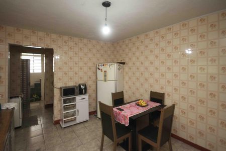 Casa para alugar com 200m², 5 quartos e 3 vagas