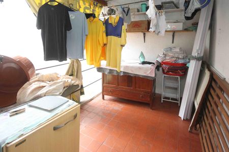 Casa para alugar com 200m², 5 quartos e 3 vagas