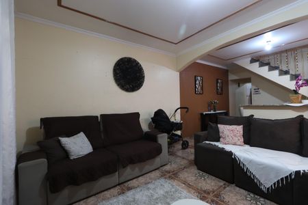 Sala de casa para alugar com 2 quartos, 100m² em Vila Rica, São Paulo