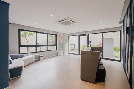 Studio à venda com 30m², 1 quarto e sem vaga Studio à venda com 30m², 1 quarto e sem vagaHall social