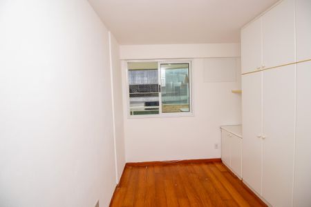 Apartamento para alugar com 160m², 3 quartos e 2 vagas Apartamento para alugar com 160m², 3 quartos e 2 vagasQuarto 2