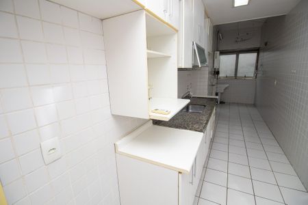 Apartamento para alugar com 160m², 3 quartos e 2 vagas Apartamento para alugar com 160m², 3 quartos e 2 vagasCozinha