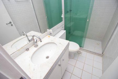 Apartamento para alugar com 160m², 3 quartos e 2 vagas Apartamento para alugar com 160m², 3 quartos e 2 vagasBanheiro