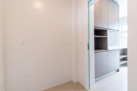 Casa de condomínio para alugar com 143m², 3 quartos e 2 vagas Casa de condomínio para alugar com 143m², 3 quartos e 2 vagasÁrea de Serviço