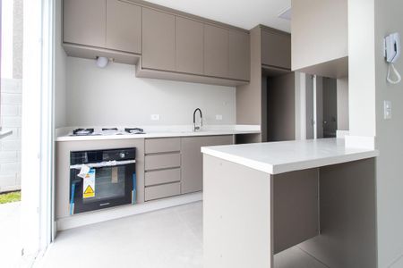 Casa de condomínio para alugar com 143m², 3 quartos e 2 vagas Casa de condomínio para alugar com 143m², 3 quartos e 2 vagasCozinha - Armários