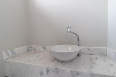 Casa de condomínio para alugar com 143m², 3 quartos e 2 vagas